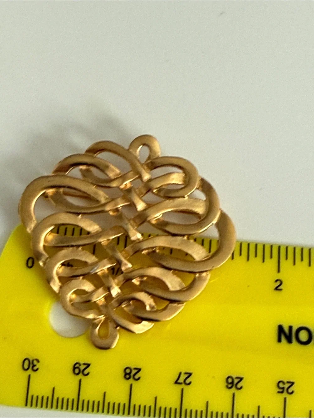 Vintage MMA signed Gold Tone Celtic Knot brooch pin